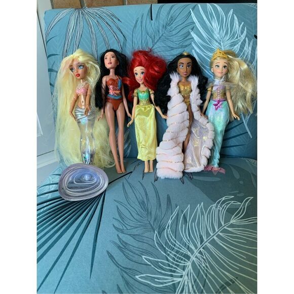 Lot of 10 DISNEY Princess Ken MATTEL play toys Barbie Dolls - Picture 2 of 7